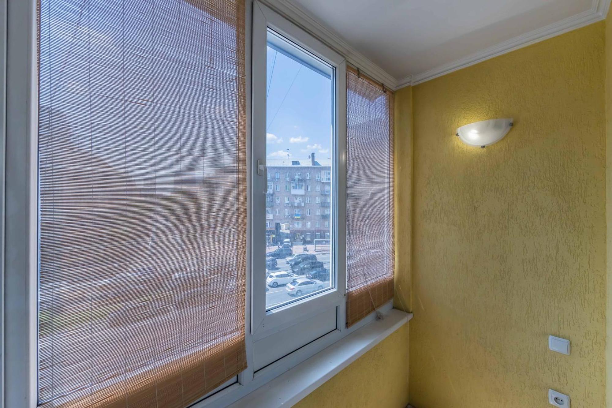 2-кімнатні в центрі, м. палац спорту Apartment
