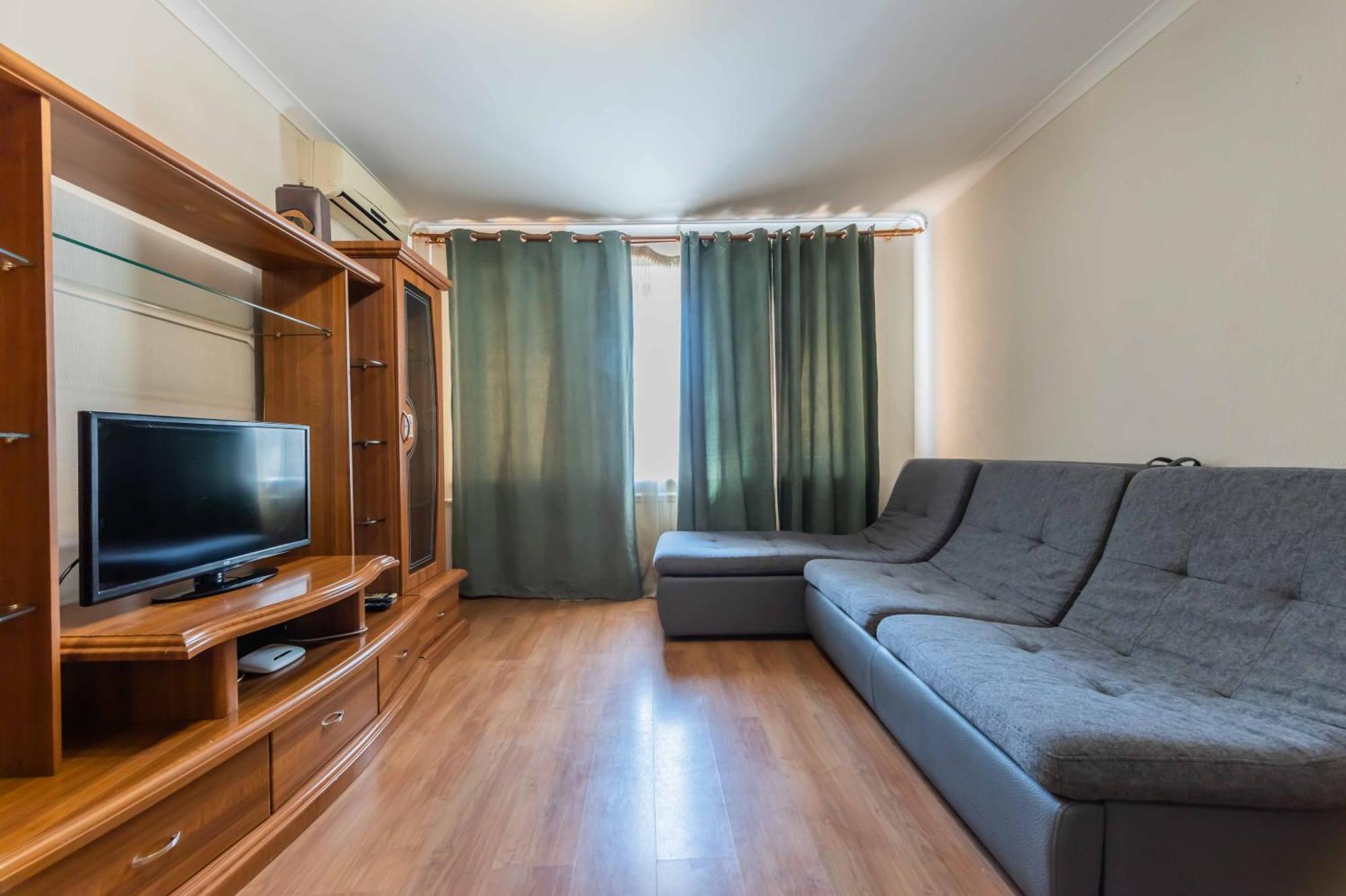 Apartment 2-кімнатні в центрі, м. палац спорту
